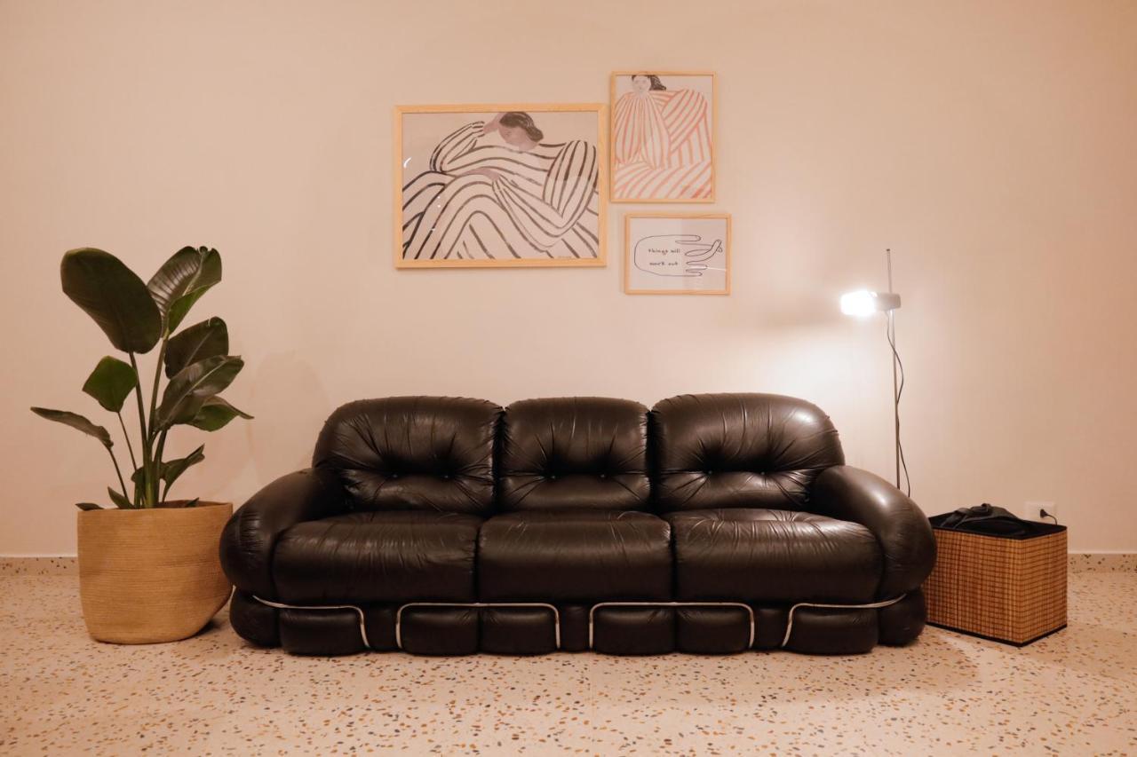 Retrophilia Home Napoli Bagian luar foto