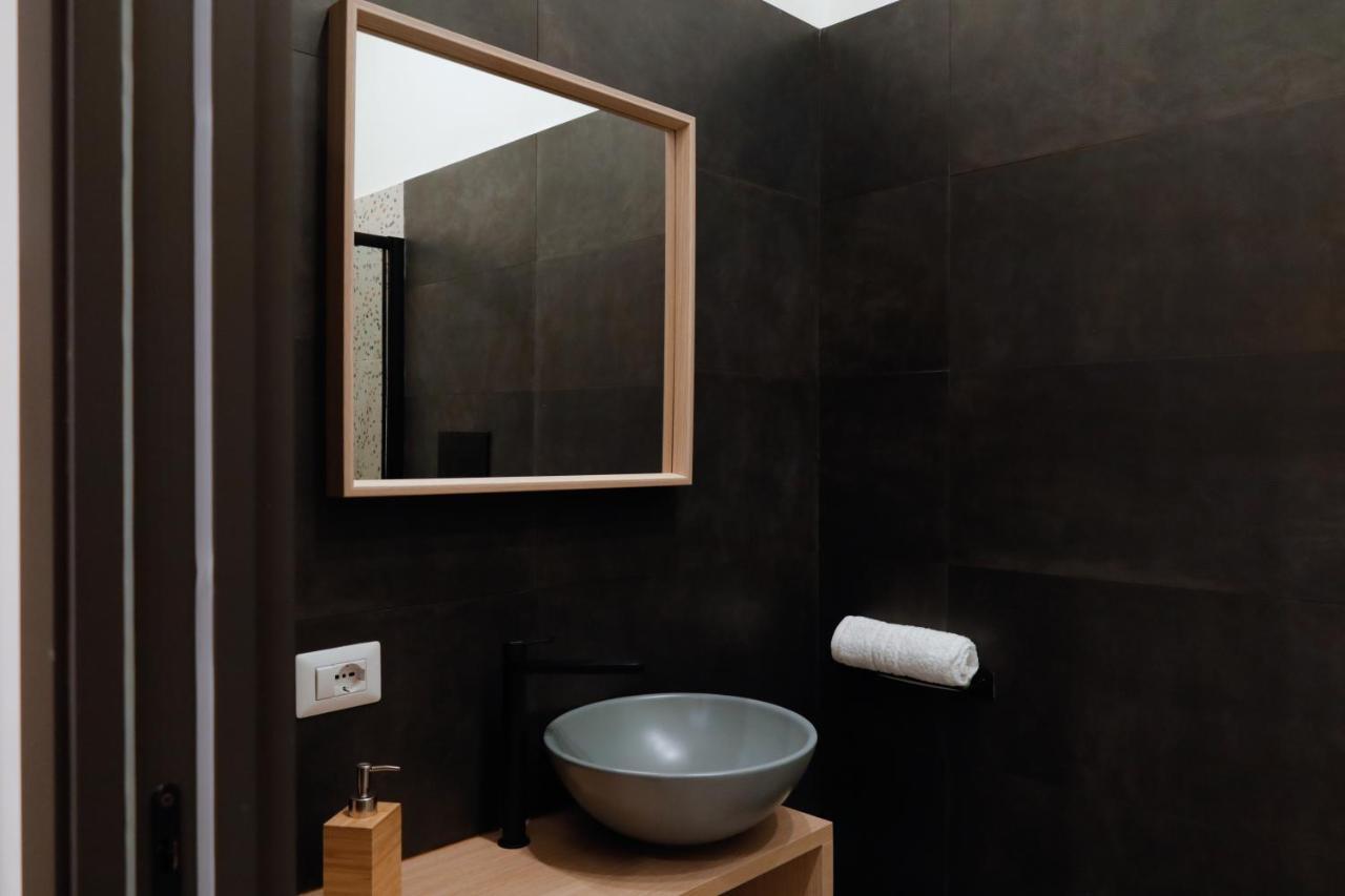Retrophilia Home Napoli Bagian luar foto