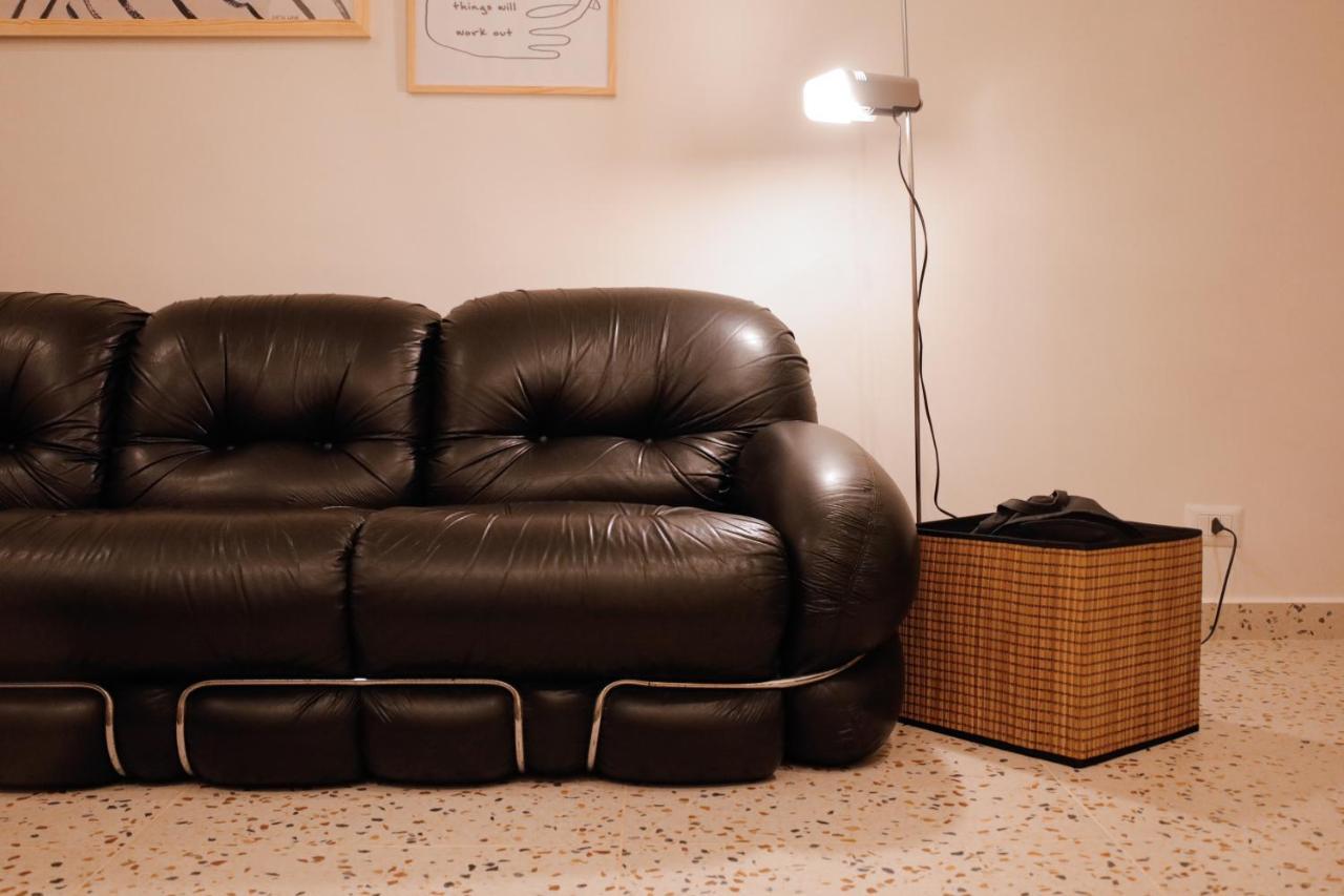 Retrophilia Home Napoli Bagian luar foto
