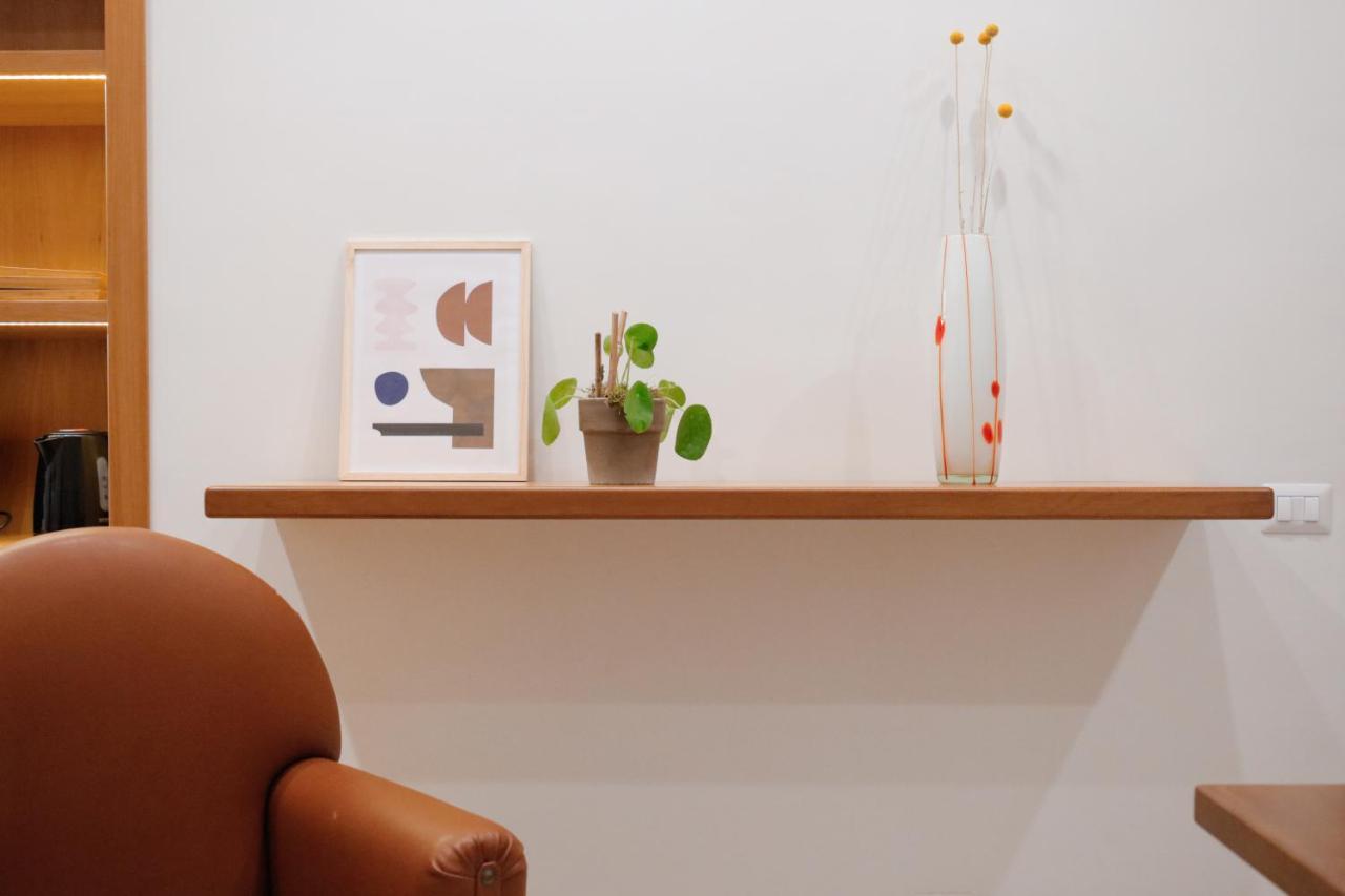 Retrophilia Home Napoli Bagian luar foto