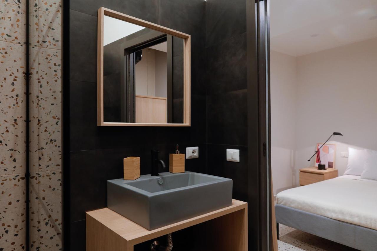 Retrophilia Home Napoli Bagian luar foto