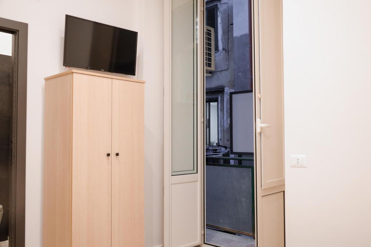 Retrophilia Home Napoli Bagian luar foto